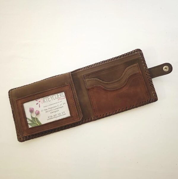Cartera billetero de piel marrón