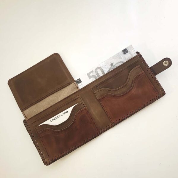 Cartera billetero de piel marrón