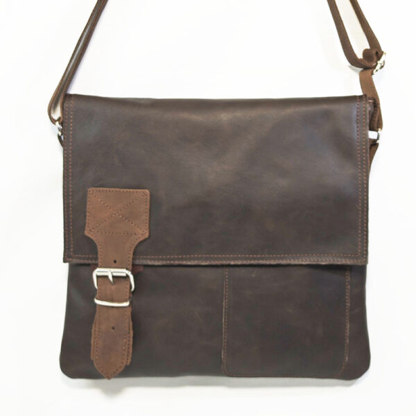 Bolso bandolera unisex de piel marrón