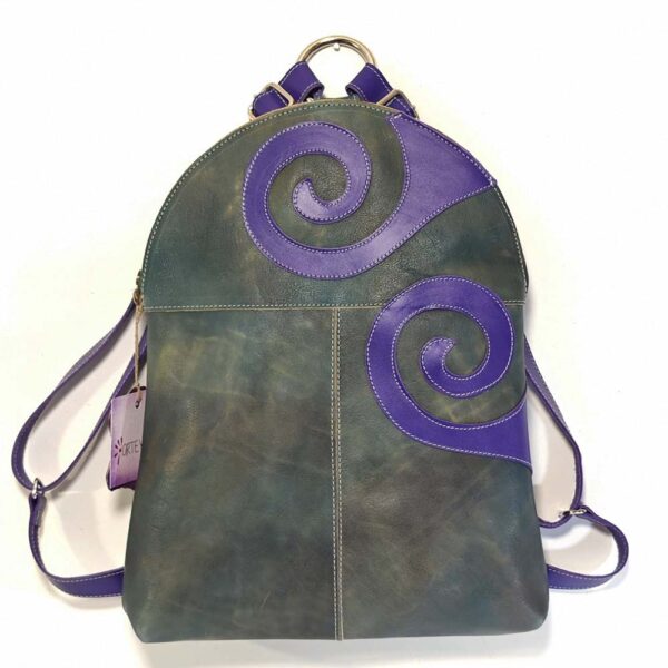 Mochila de piel aguamarina