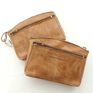Monedero de piel camel