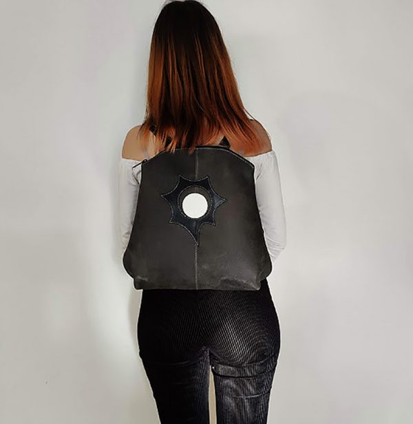 mochila cuero