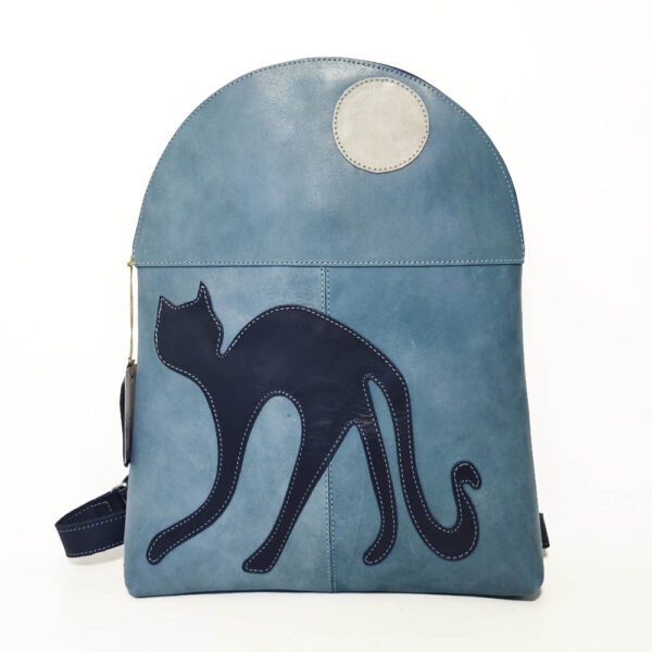Mochila de piel azul claro
