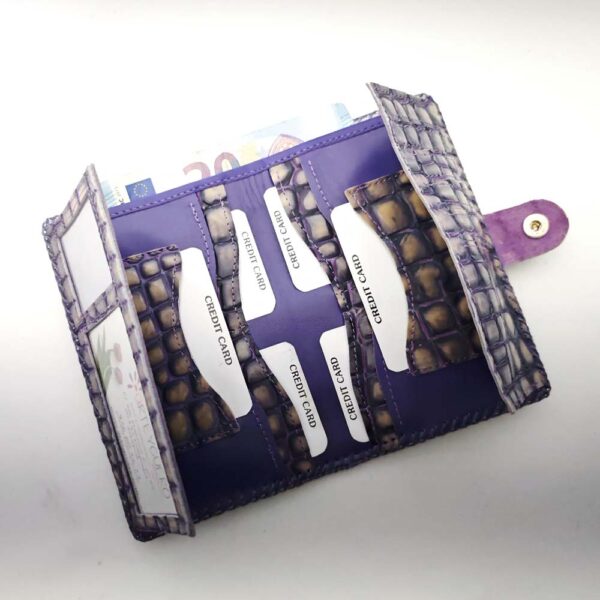 Cartera billetero de piel morado coco