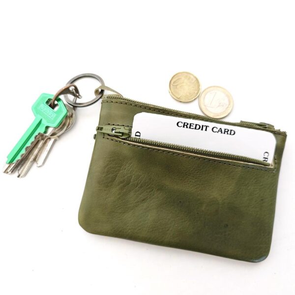 Monedero de tres cremalleras de piel verde
