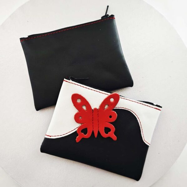 Monedero de piel negro con mariposa