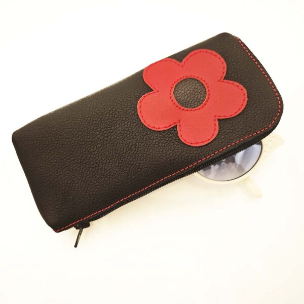 Funda de gafas de piel negra