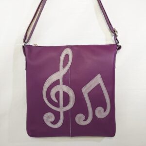Bolso de piel morado