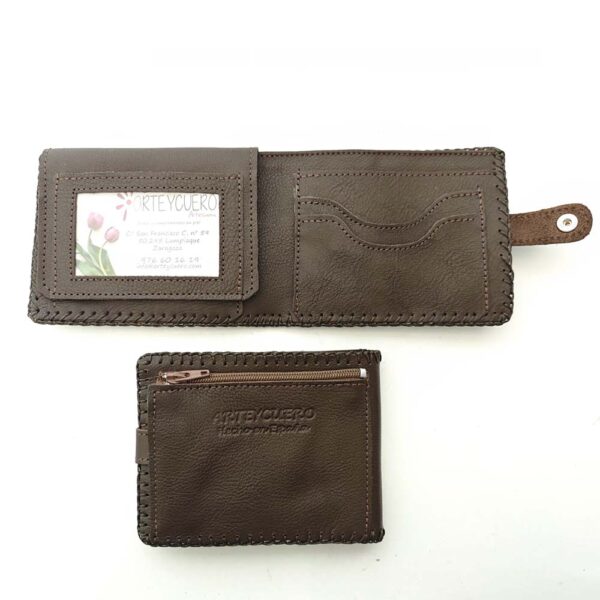 Cartera billetero de piel marrón