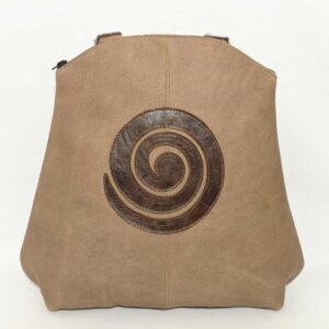 Mochila de piel camel