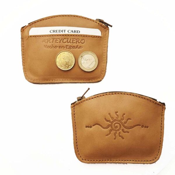 Tienda online de artículos hechos a mano en cuero y piel. Artesanos del cuero. Monedero de piel Amanecer IMG 20260518 0800021 copia Monedero de piel camel