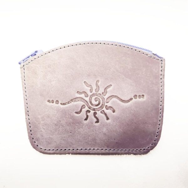 Tienda online de artículos hechos a mano en cuero y piel. Artesanos del cuero. Monedero de piel Amanecer IMG 20260518 082552 Monedero de piel malva