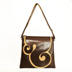 Bolso de piel marrón