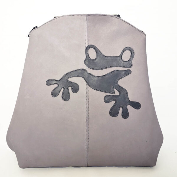 Mochila de piel gris claro