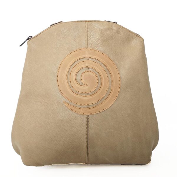 Mochila de piel beige