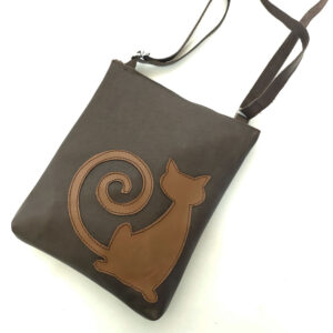 Bolso de piel marrón