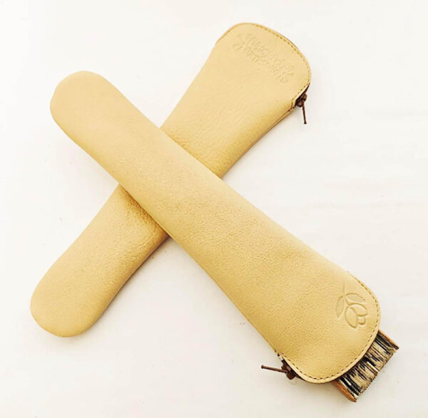 Funda abanico de piel con cremallera color crema