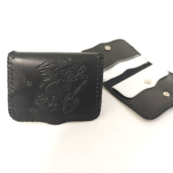 Cartera de piel negra