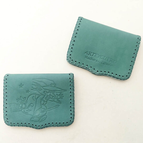 Cartera de piel aguamarina