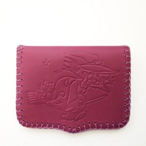 Cartera de piel magenta