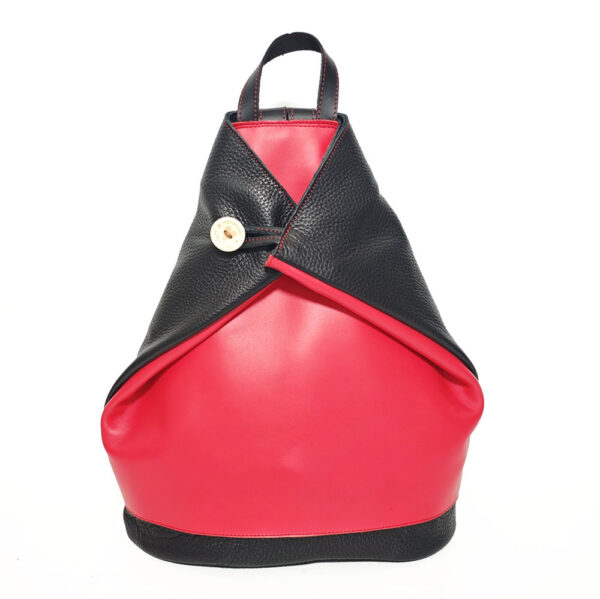 Tienda online de artículos hechos a mano en cuero y piel. Artesanos del cuero. Mochila bolso antirrobo de piel IMG 20260714 094355 Mochila antirrobo de piel rojo-negro