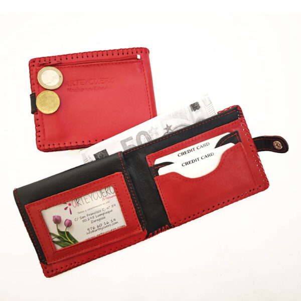 Tienda online de artículos hechos a mano en cuero y piel. Artesanos del cuero. Cartera billetera con monedero "Gatito" IMG 20260605 084315 Cartera billetera de piel roja