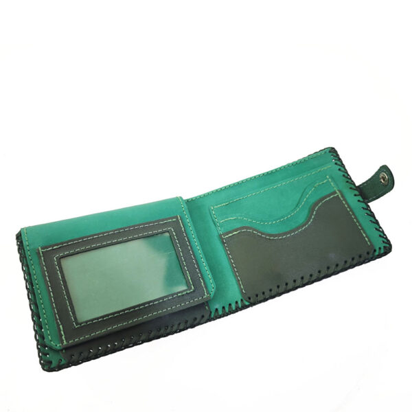 Tienda online de artículos hechos a mano en cuero y piel. Artesanos del cuero. Cartera billetera con monedero "Gatito" IMG 20260715 074257 Cartera billetero de piel verde