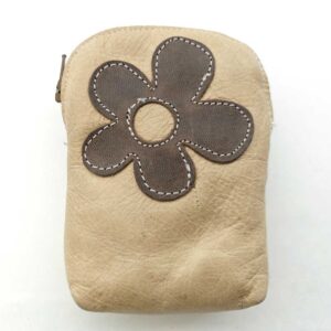 Pitillera de piel beige