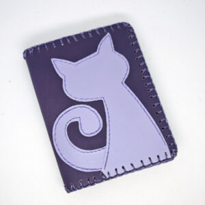 Cartera billetera de piel morada
