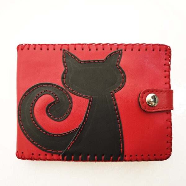 Tienda online de artículos hechos a mano en cuero y piel. Artesanos del cuero. Cartera billetera con monedero "Gatito" IMG 20260605 084009 Cartera billetera de piel roja