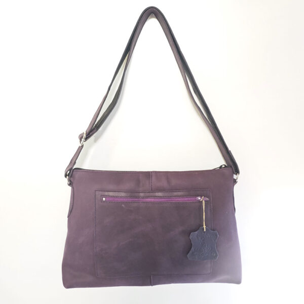 Bolso de piel morado