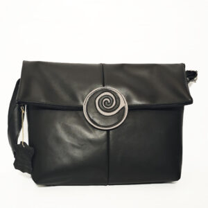 Bolso de piel negro