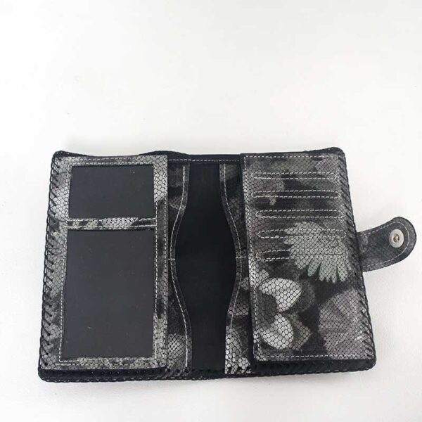 Cartera fiori negro