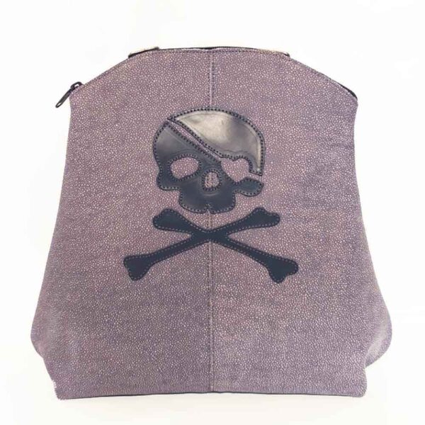 Mochila de piel gris