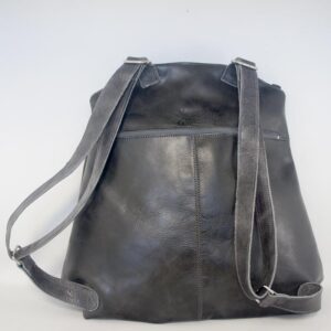 Mochila gris de piel