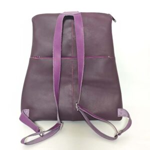 Mochila antirrobo de piel morada