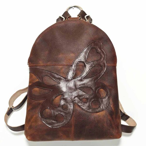 Mochila de piel marrón