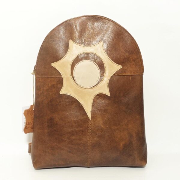 Mochila de piel camel