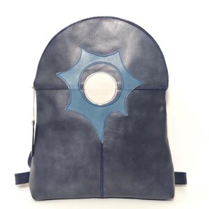Mochila de piel azul