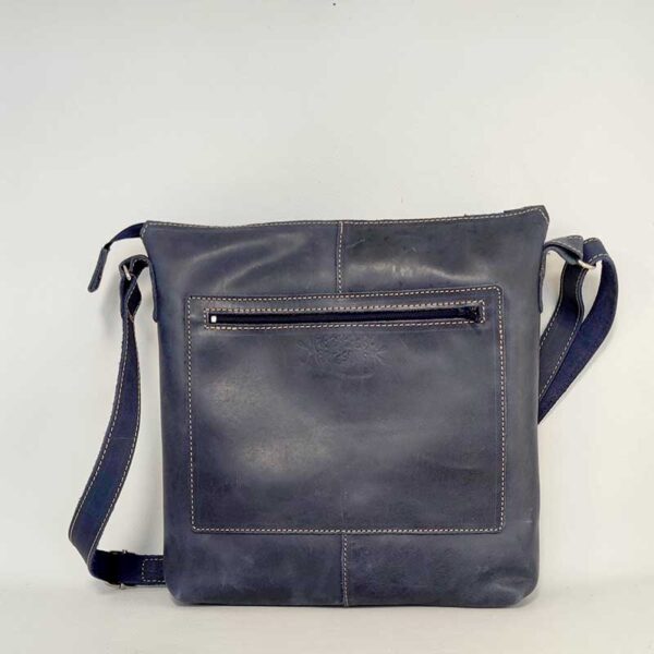 bolso de piel azul