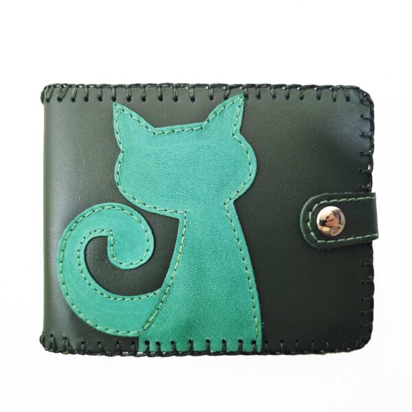 Tienda online de artículos hechos a mano en cuero y piel. Artesanos del cuero. Cartera billetera con monedero "Gatito" IMG 20260715 074248 Cartera billetero de piel verde