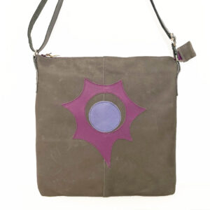Bolso de piel gris