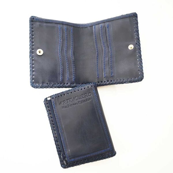 Cartera billetero de piel azul