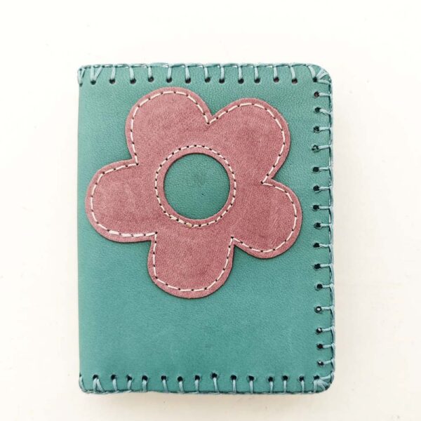 Cartera de piel aguamarina