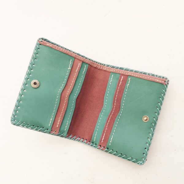 Cartera billetero de piel aguamarina