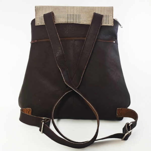 Mochila cuero marrón