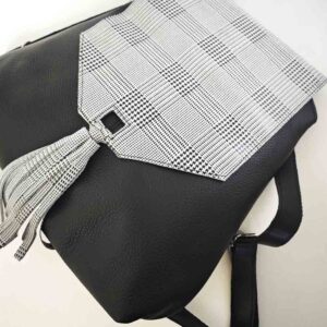 Mochila antirrobo negra de piel