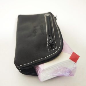 Funda multiusos de piel negra