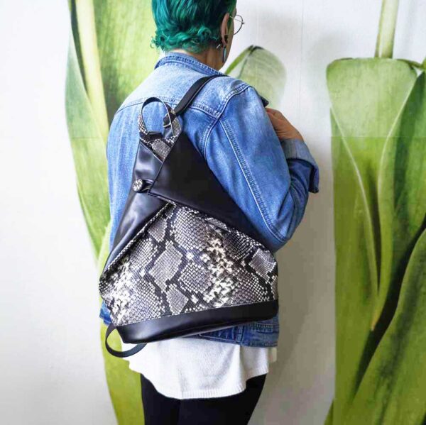 Mochila bolso antirrobo de piel