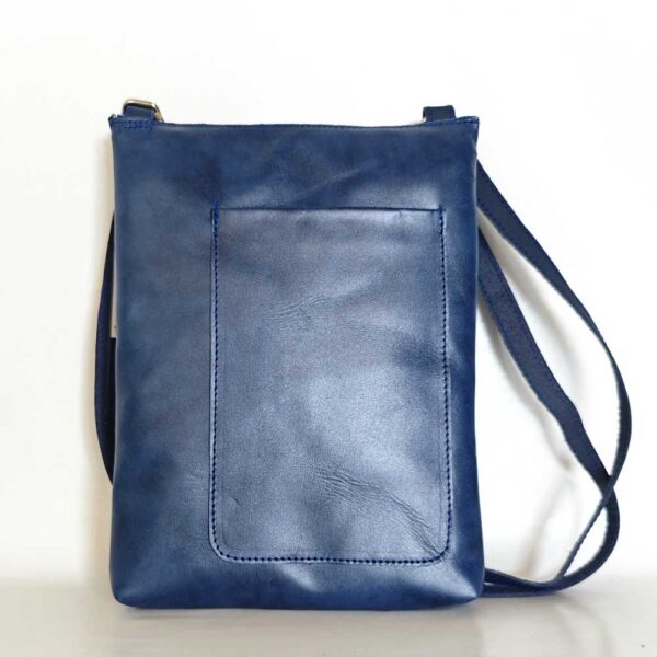Bolso de piel azul marino